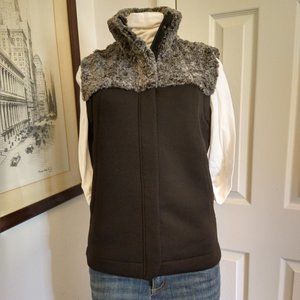 NWT! Women's The North Face Hybrination Thermal 3D Black/Grey Vest - S